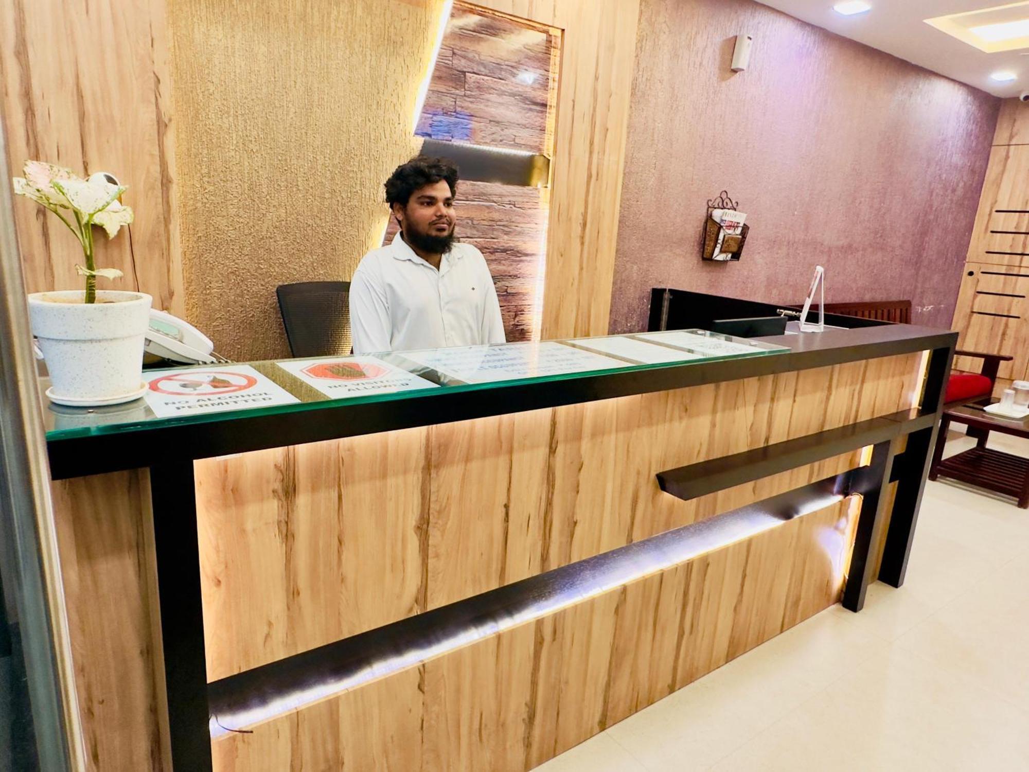 Stay Court - Business Class Hotel - Near Central Railway Station Chennai Dış mekan fotoğraf