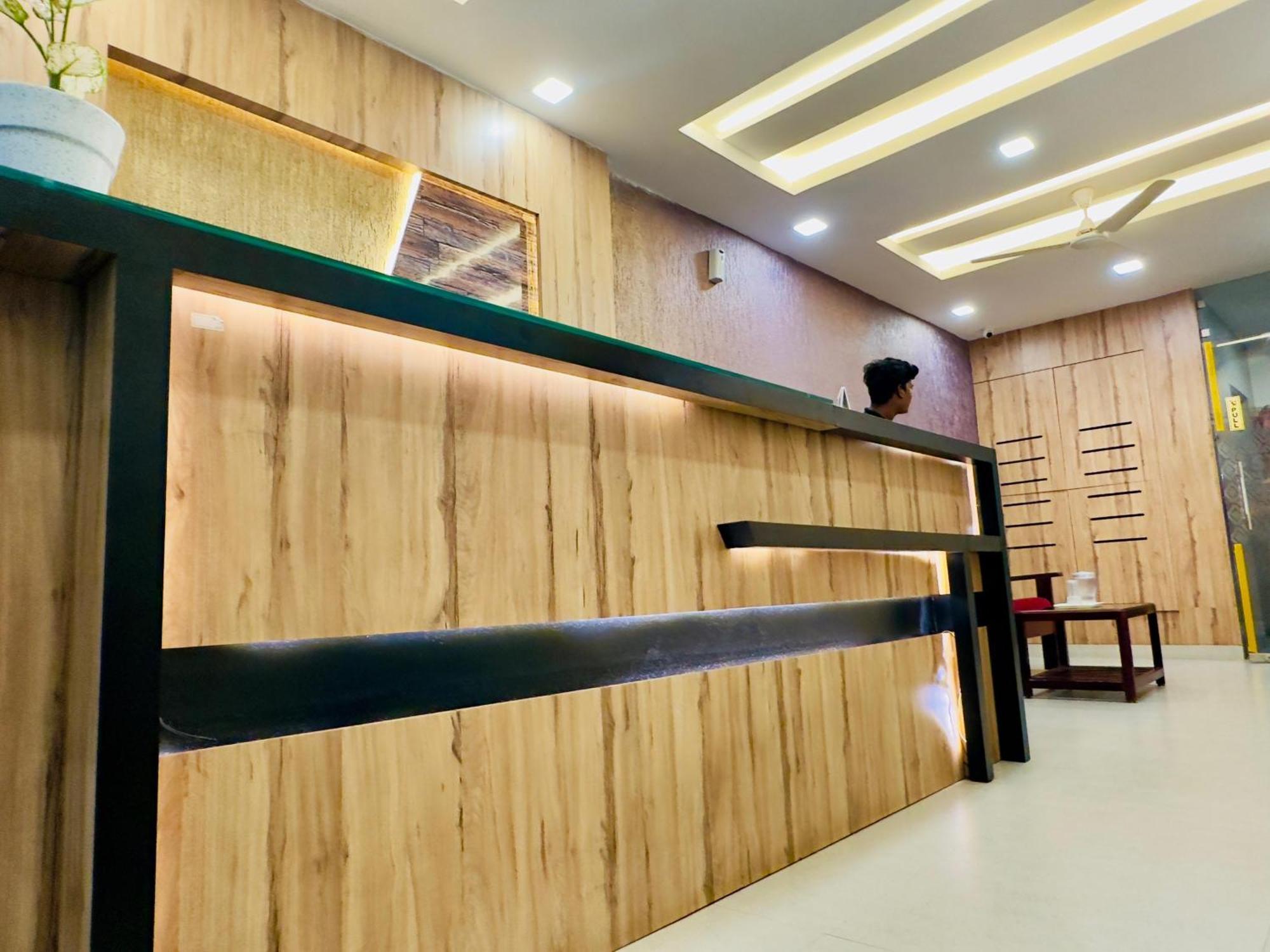 Stay Court - Business Class Hotel - Near Central Railway Station Chennai Dış mekan fotoğraf