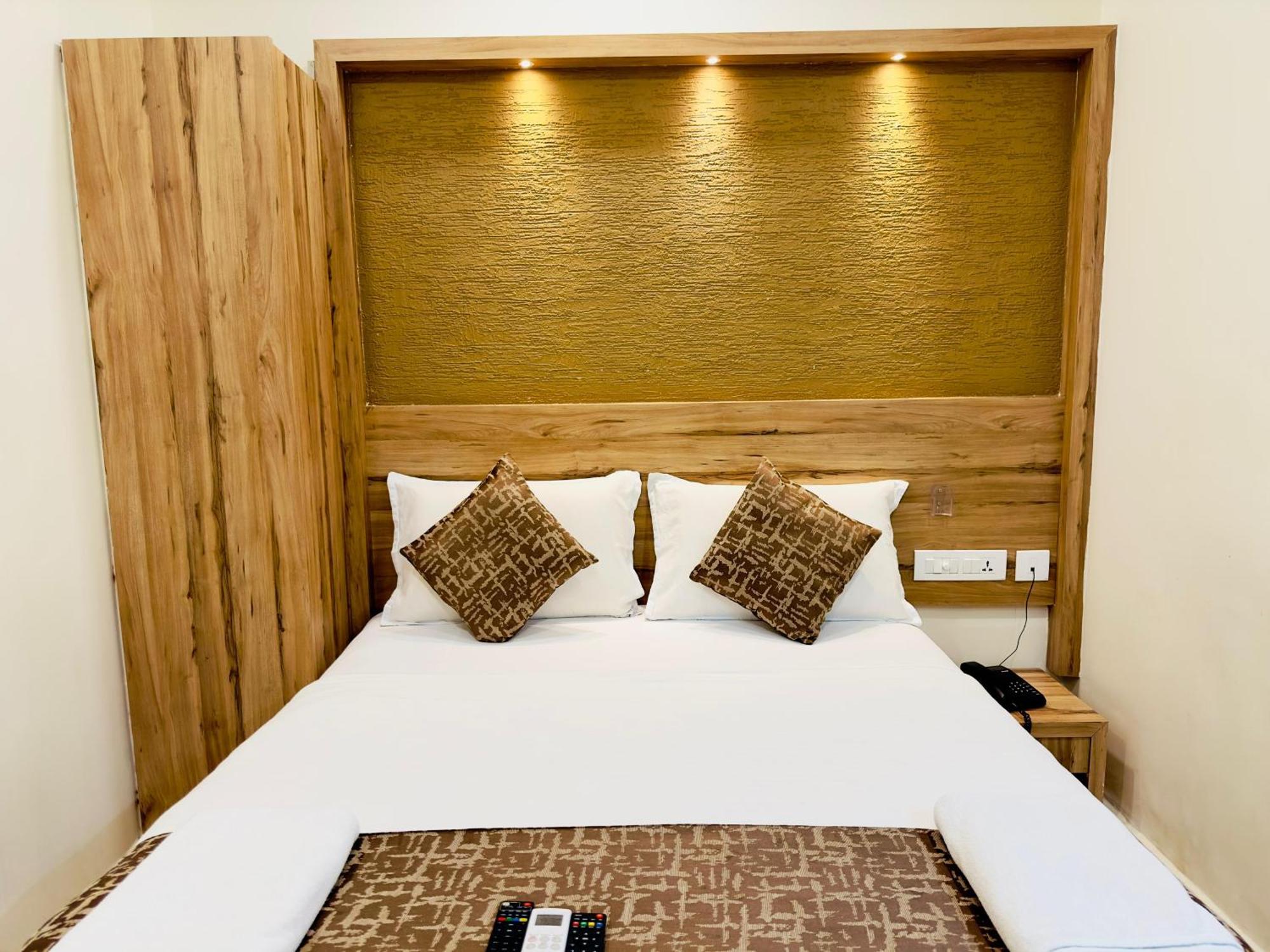 Stay Court - Business Class Hotel - Near Central Railway Station Chennai Dış mekan fotoğraf