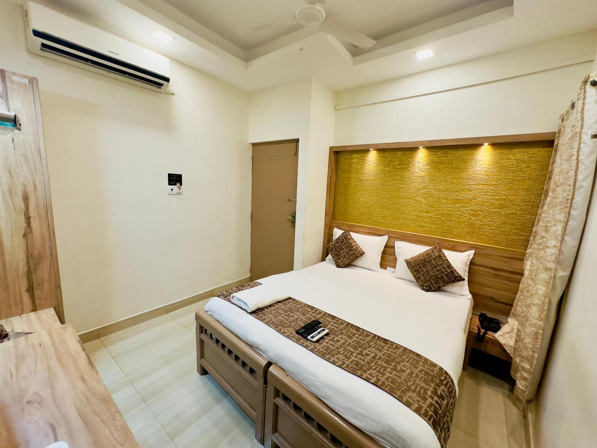 Stay Court - Business Class Hotel - Near Central Railway Station Chennai Dış mekan fotoğraf