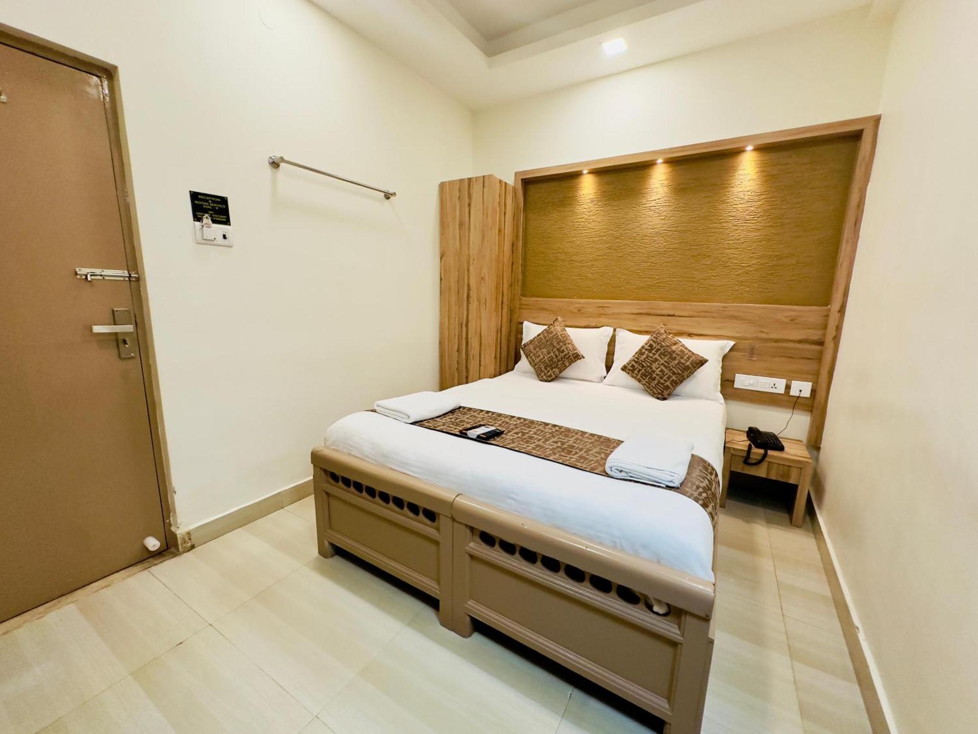 Stay Court - Business Class Hotel - Near Central Railway Station Chennai Dış mekan fotoğraf