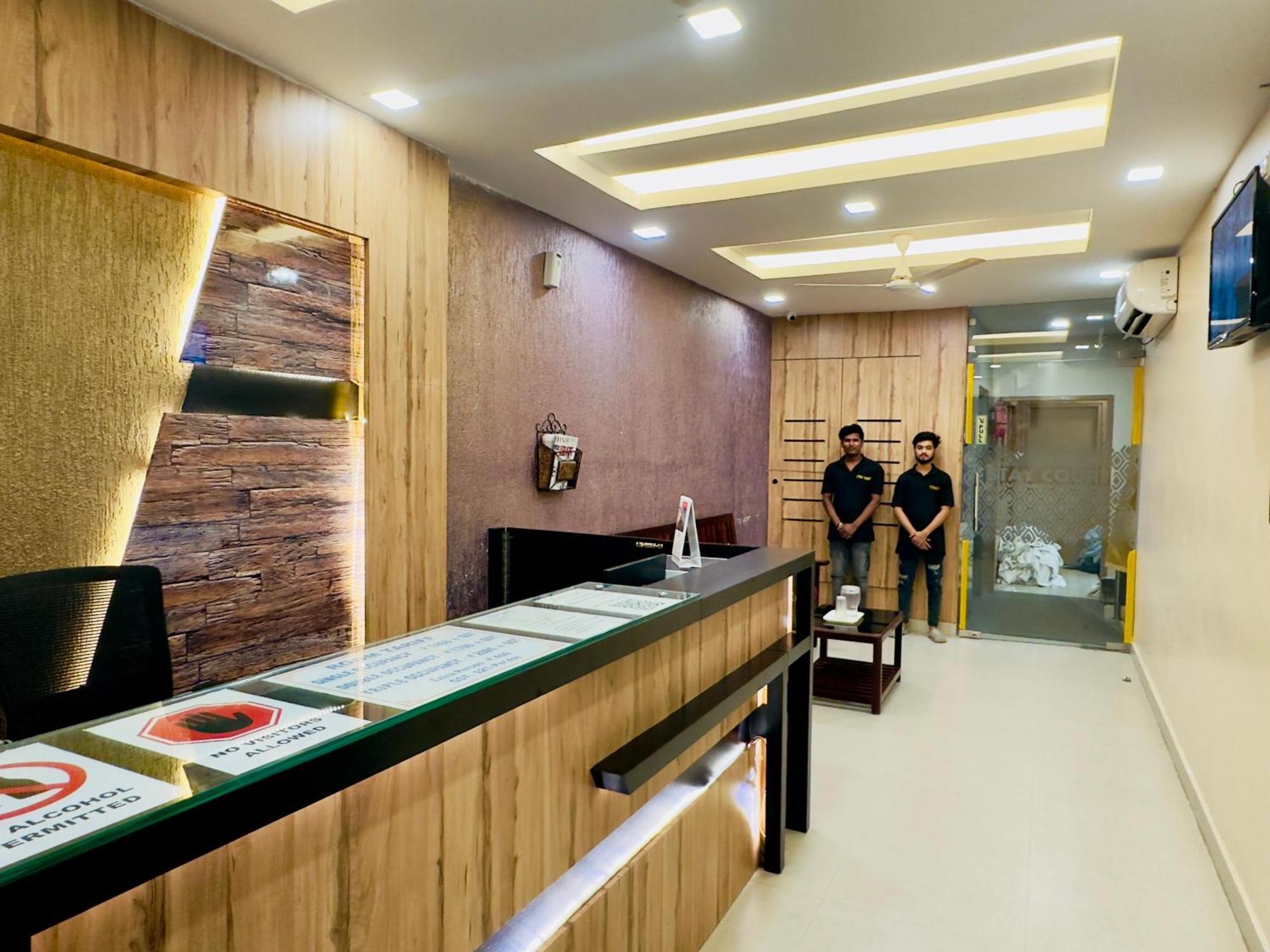 Stay Court - Business Class Hotel - Near Central Railway Station Chennai Dış mekan fotoğraf
